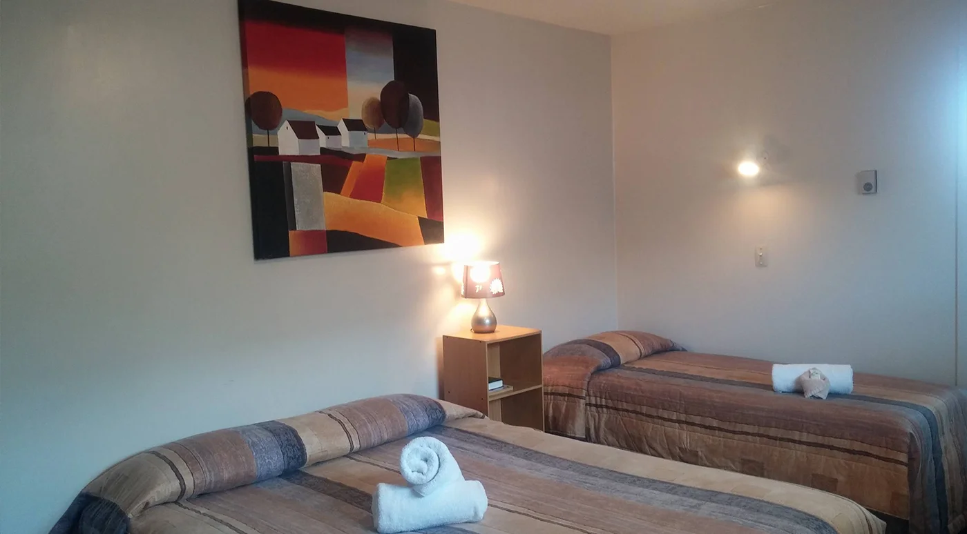 Raymar motor inn