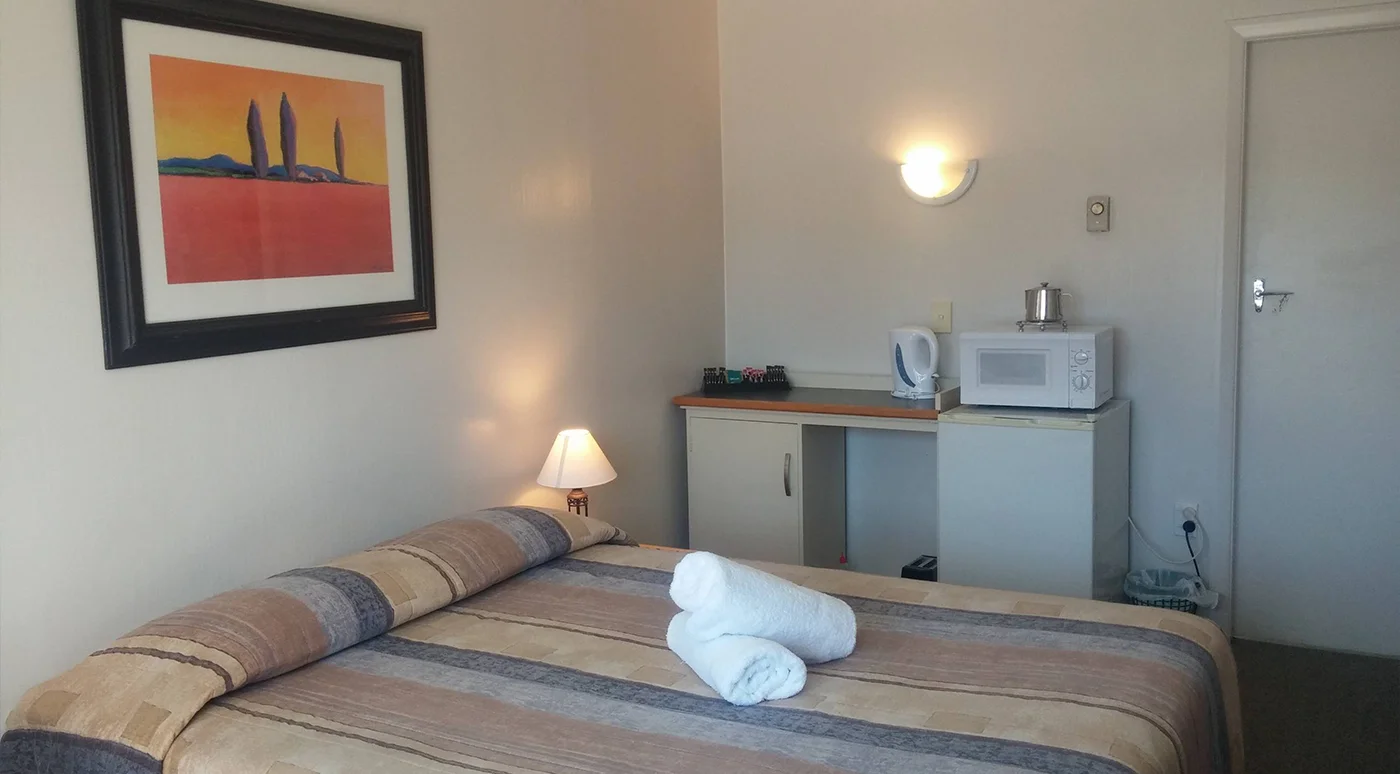 Raymar motor inn