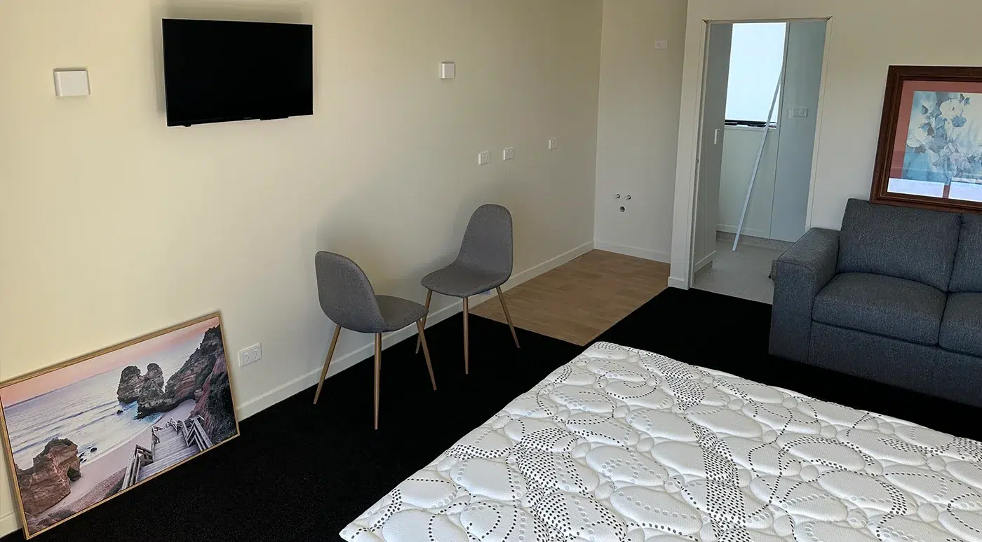 Raymar motor inn